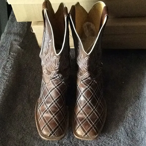 (H)   HP kids boots