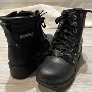 Harley Davidson Woman 9M Black Boots Inman Mills Motorcycle Boots D83877