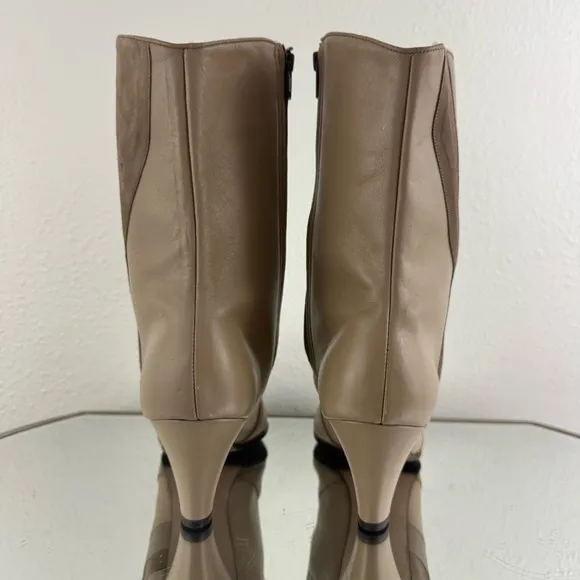 HILL &amp; DALE Vintage 1970s Designer Tan Beige Leather Swirl Low Heel Ankle Boots
