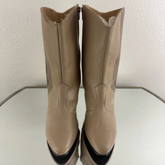 HILL &amp; DALE Vintage 1970s Designer Tan Beige Leather Swirl Low Heel Ankle Boots
