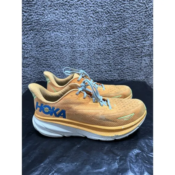 Hoka Mens Clifton 9 Mens Size 11D Running Shoes Athletic Sneakers 1127895 SRSH