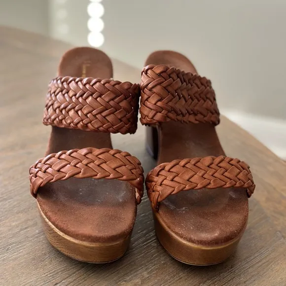 House of Harlow 1960 Brown Clog Platform Open Toe Braided Leather Sandals 10