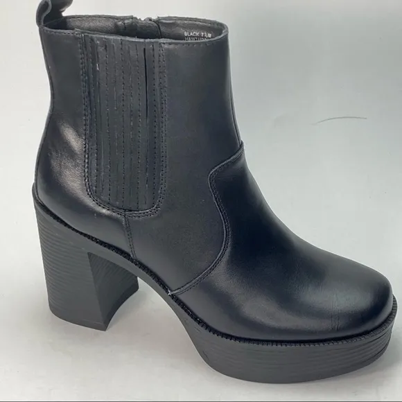House of Harlow 1960 Leather Platform Chunky Block Heel Boots Edgy Grunge Retro
