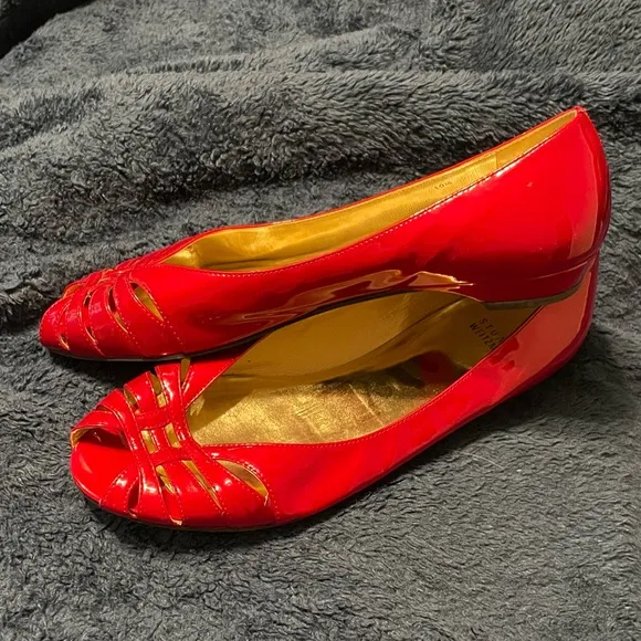 🎉HP🎉 Stuart Weitzman Candy Apple Red Patent Leather Peep Toe Flats