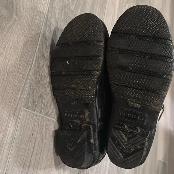 Hunter Black Rain Boots Size 4