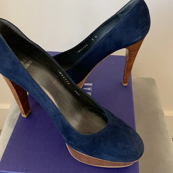 IOB Stuart Weitzman Blue Suede Stiletto Pumps