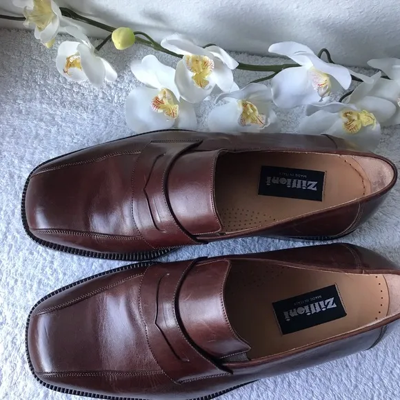 Italy Zillioni Men Dress brown leather Shoes Size 8.5