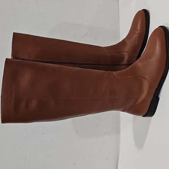 J CREW Leather Riding Boots  Rich Caramel low heel  Size 8