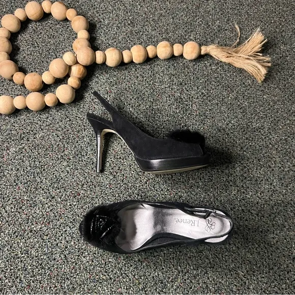 J RENEE Black Feather Flower Detail Open Toe Stiletto Pump Suede Heels Shoes 7.5