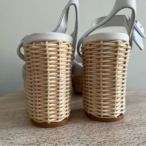 Jeffrey Campbell Amma Platform Sandals in White and Tan Size 10, NWOB