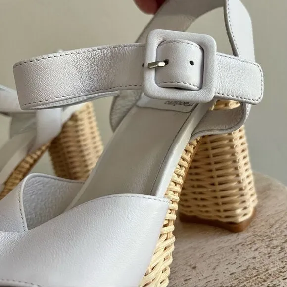Jeffrey Campbell Amma Platform Sandals in White and Tan Size 10, NWOB
