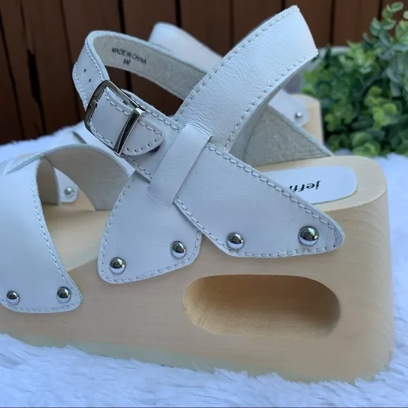 Jeffrey Campbell | NWOB White Platform Sandals