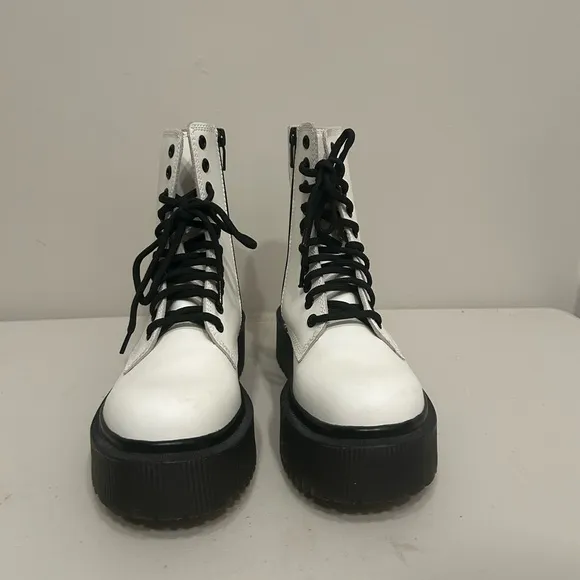 Jeffrey Campbell Sopas Lugged Platform Combat Boots
