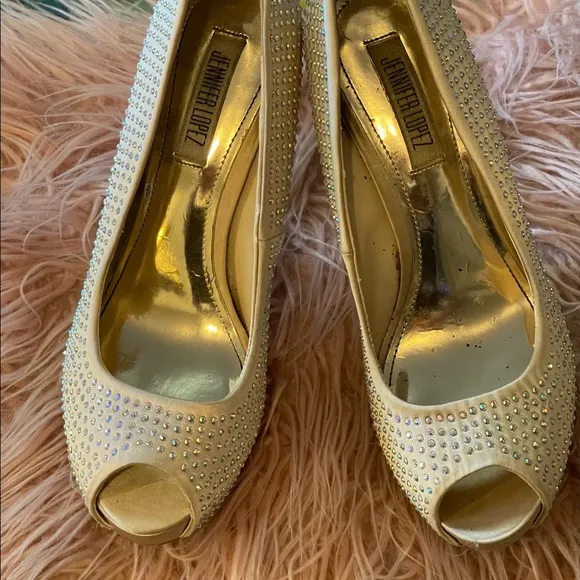 Jennifer Lopez rhinestone heels peep toe shoes