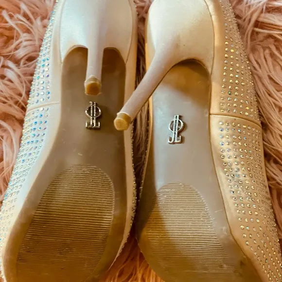 Jennifer Lopez rhinestone heels peep toe shoes