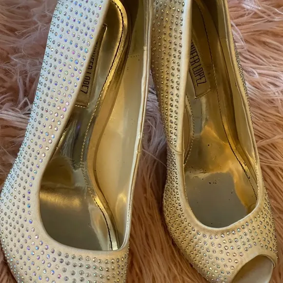 Jennifer Lopez rhinestone heels peep toe shoes