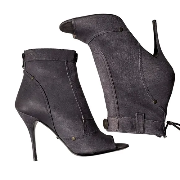 JEROME C. ROUSSEAU Peep toe leather ankle bootie boot light denim blue size 7