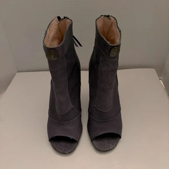 JEROME C. ROUSSEAU Peep toe leather ankle bootie boot light denim blue size 7