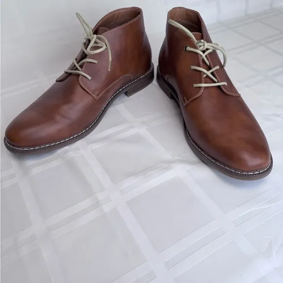 JF J.Ferrar Brown Chukka Boots with Polished Leather and Low Heel