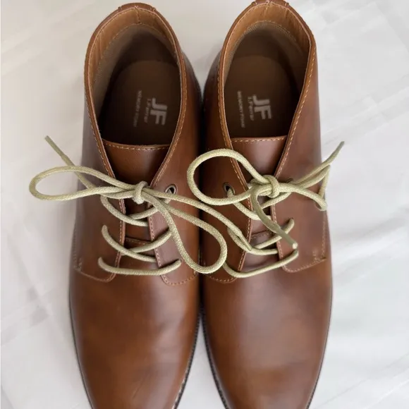 JF J.Ferrar Brown Chukka Boots with Polished Leather and Low Heel