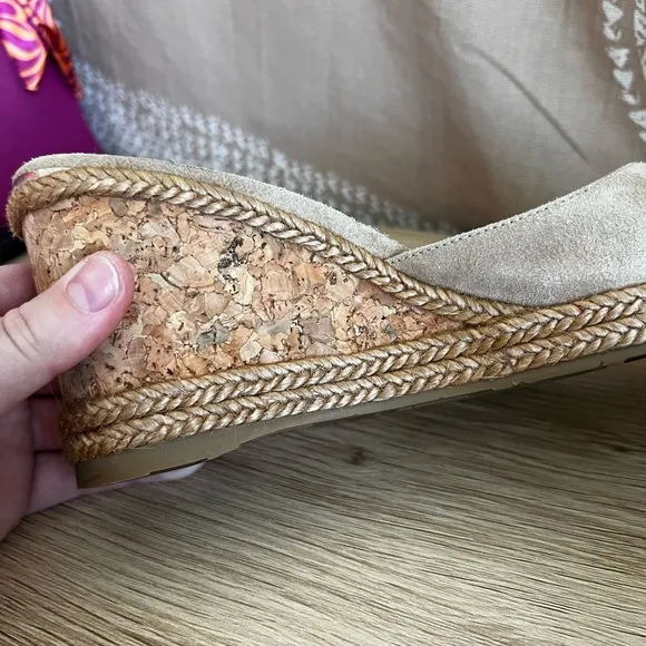 Jimmy Choo Almer 105 Espadrille Nude Suede Wedge Sandals Womens Size EU 37.5