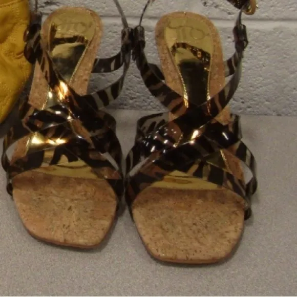 JLO Jennifer Lopez Fren Heeled Sandals Size 8.5 Wild Zebra