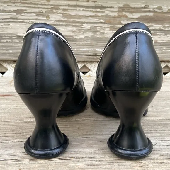 John Fluevog Shoes Mini PIPSQUEAK Brogue Peep Toe Heels in Black Women's Size 9