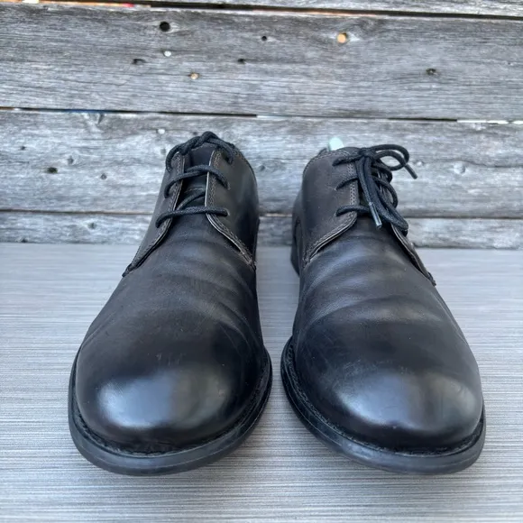John Varvatos Leather Lace Up Derby Dress Shoes