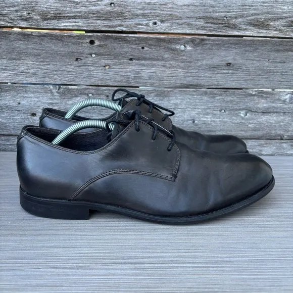 John Varvatos Leather Lace Up Derby Dress Shoes