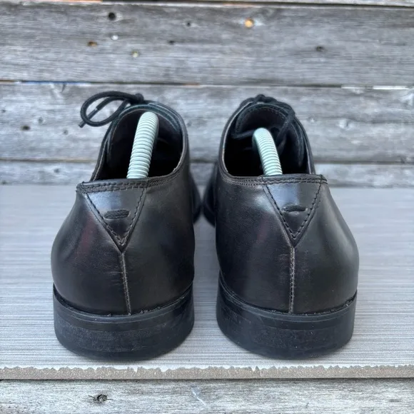 John Varvatos Leather Lace Up Derby Dress Shoes