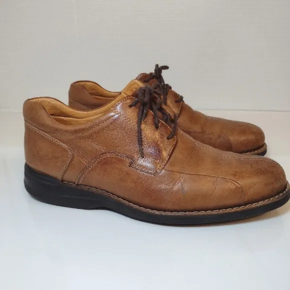 Johnston &amp; Murphy Men's brown leather dress shoes size (10 M)