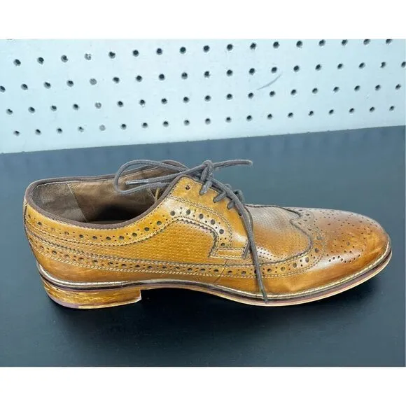 Johnston &amp; Murphy Oxford wingtip dress shoes