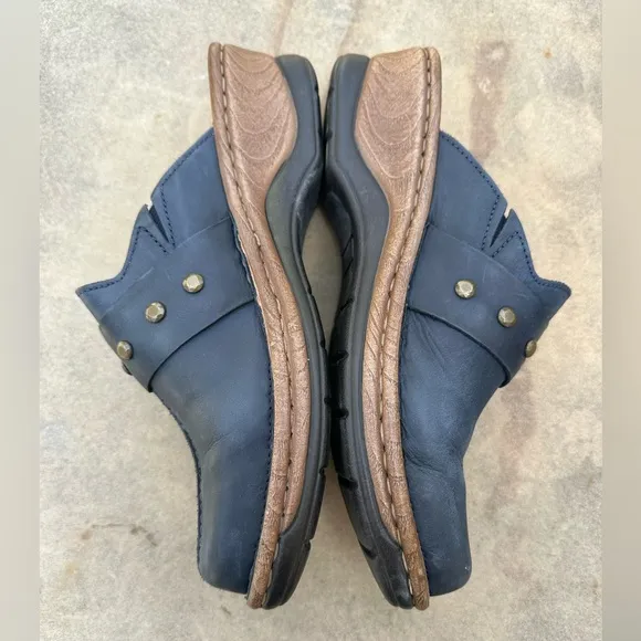 Joseph Seibel Catolina 53 Mules Clogs Studded Navy Blue Size 41 US Size 9-10