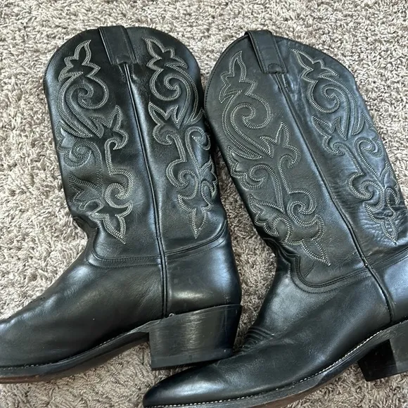 Justin Buck 13’ western black boots cowboy heel 9.5