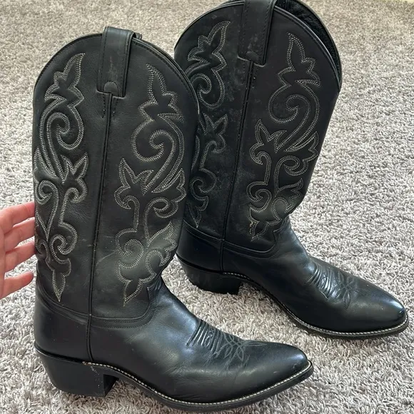 Justin Buck 13’ western black boots cowboy heel 9.5