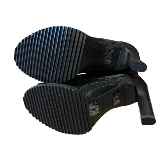 Karl Lagerfeld Paris Women's Blayze Peep Toe Bootie Black Size 7.5 NEW
