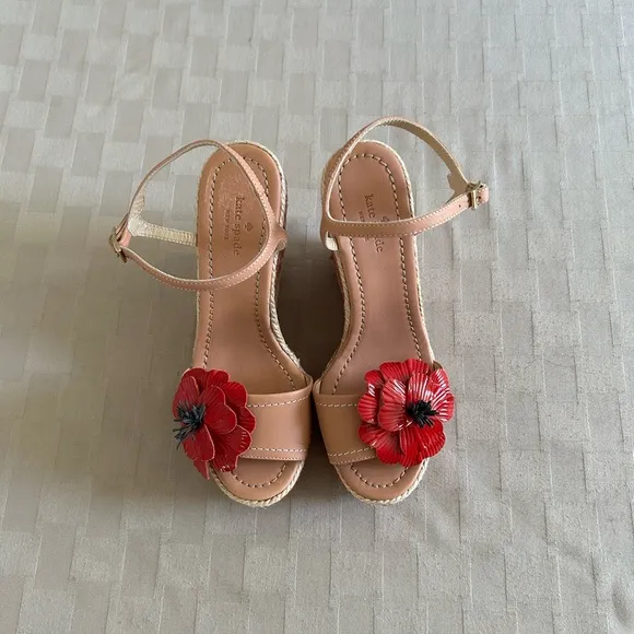 Kate Spade Lainey Red Stripes Poppy Floral Appliqué Wedge Espadrille Sandals