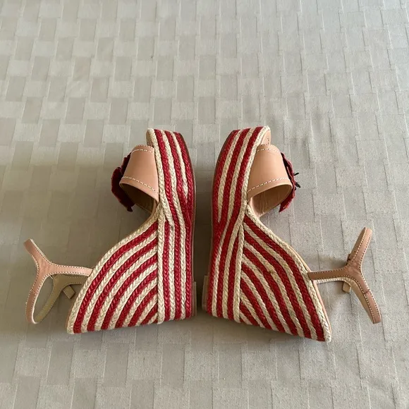 Kate Spade Lainey Red Stripes Poppy Floral Appliqué Wedge Espadrille Sandals