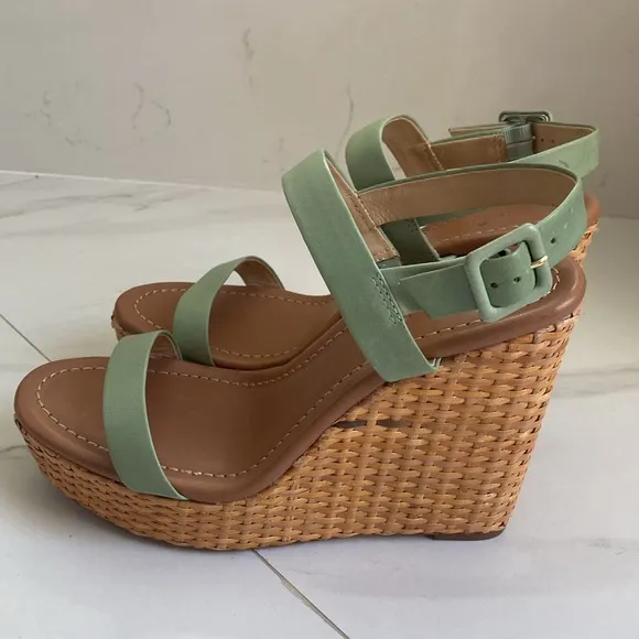 Kate Spade NY &quot;Dancer” Women’s size 9.5 &quot; SEAFOAM CALF Wedge platform sandals