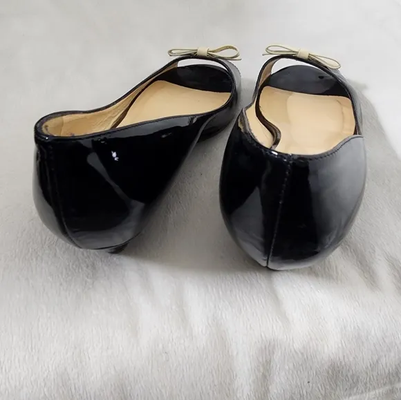 Kate Spade NY Patent Leather Wedge Shoes Low Beige Bow Peep Toe Summer Designer