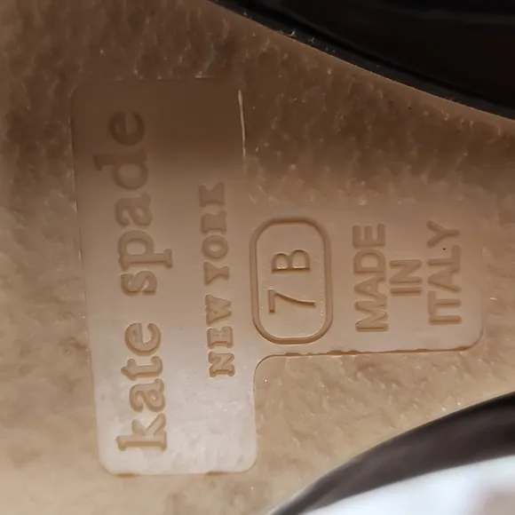 Kate Spade NY Patent Leather Wedge Shoes Low Beige Bow Peep Toe Summer Designer
