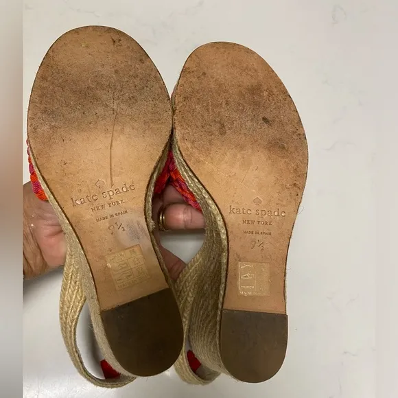Kate Spade Women's Red Wedge Sandals 9.5 (missing lace)