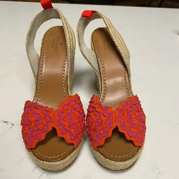 Kate Spade Women's Red Wedge Sandals 9.5 (missing lace)