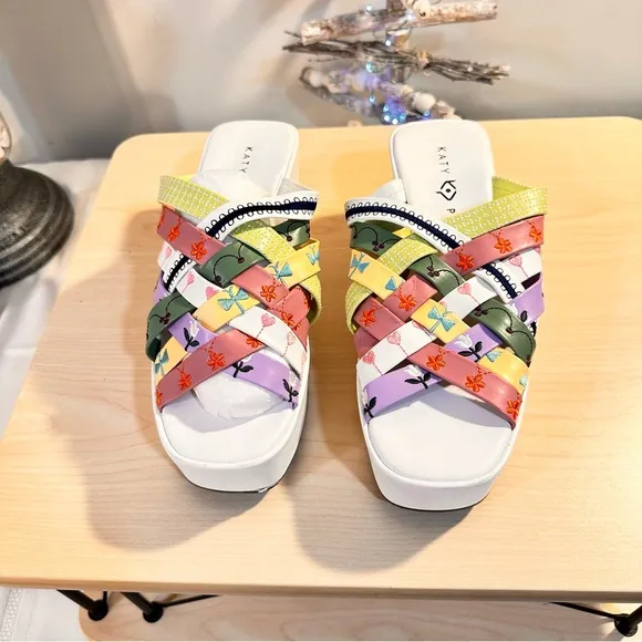 Katie Perry Slide Sandals