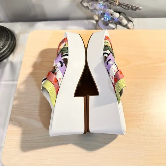 Katie Perry Slide Sandals