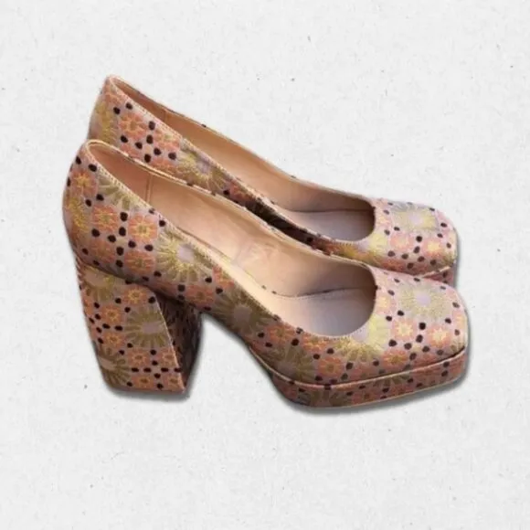 Katy Perry The Uplift Platform Shoe Block Heel Metallic Floral Gold/Black W 9.5