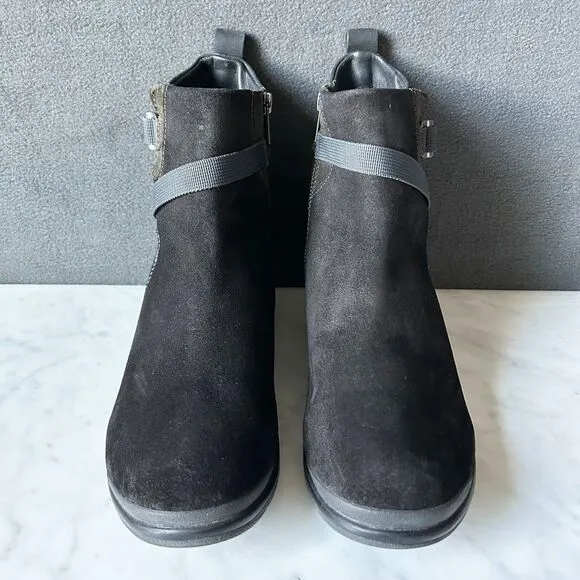 Keen Morrison Black Suede Leather Ankle Boot Side Zip &amp; Strap - Women's Size 9