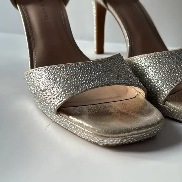 Kelly &amp; Katie Dahlia Platform Sandal LT GOLD (shimmer sand) Size 10