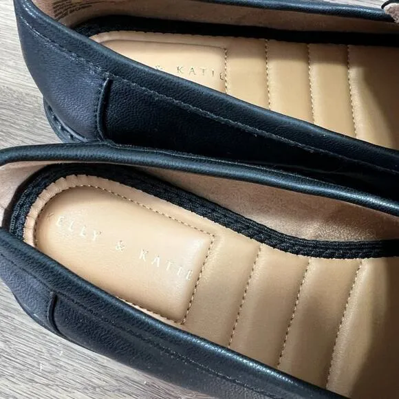 Kelly &amp; Katie major  Black Loafer Size 6.5