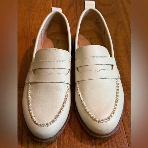 KELSI DAGGER BROOKLYN Lens Salt Natural Leather Cream Loafers size 6.5